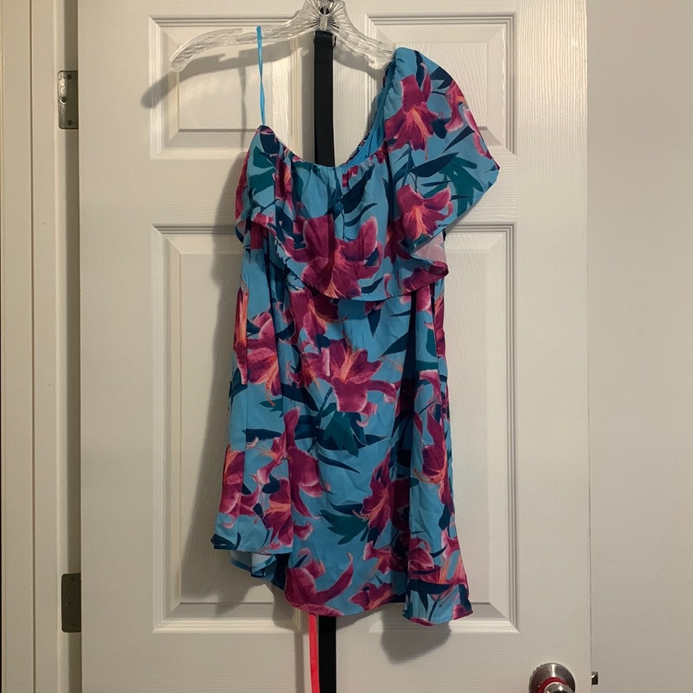 Pink Lily tropical dress NWOT